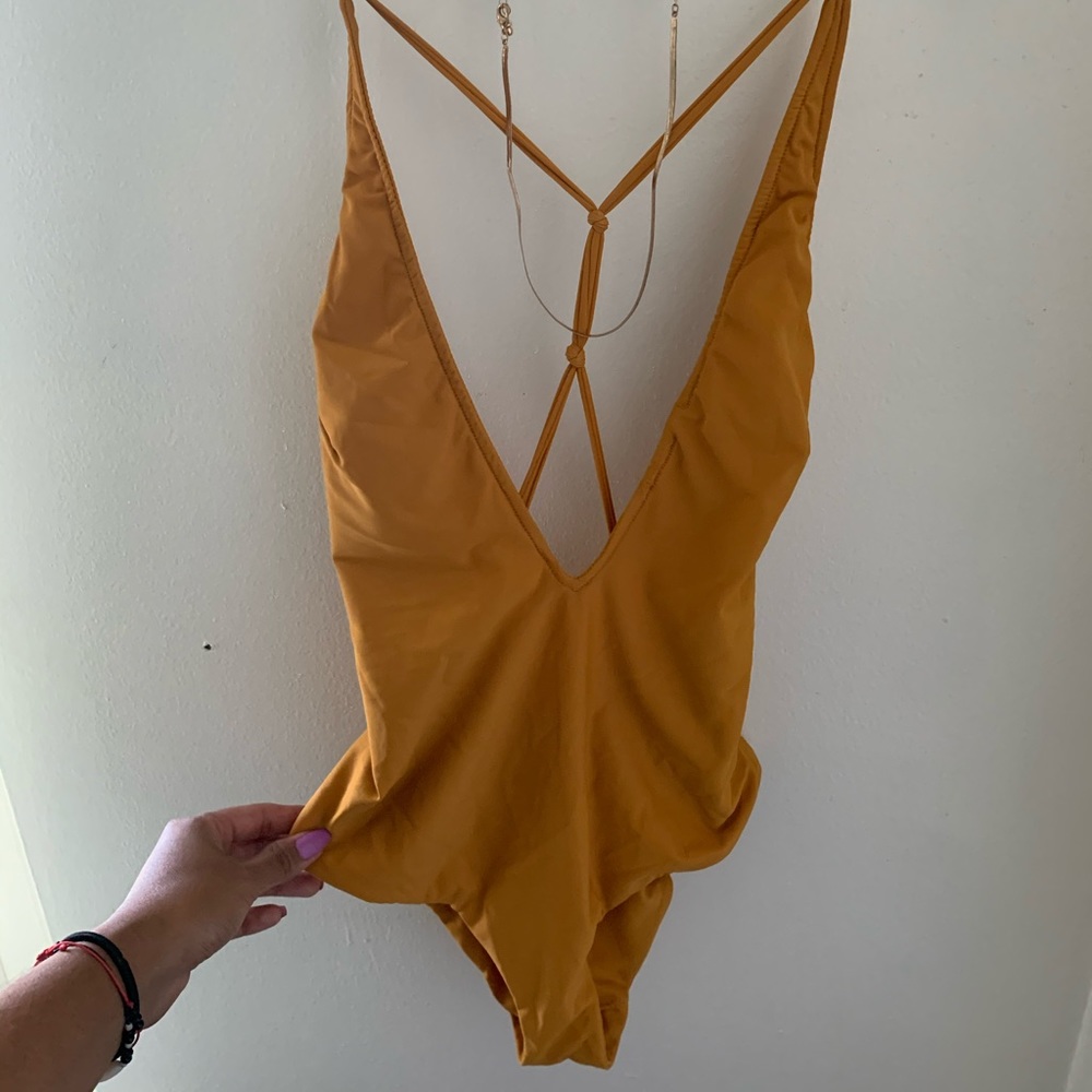 Bathing suit